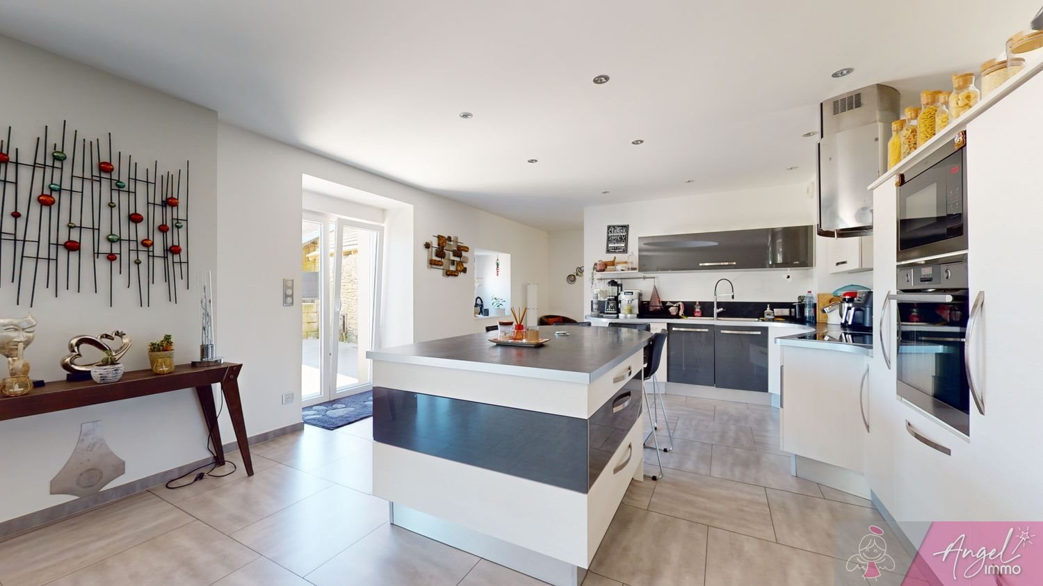 Maison à vendre, 365m², Besançon
