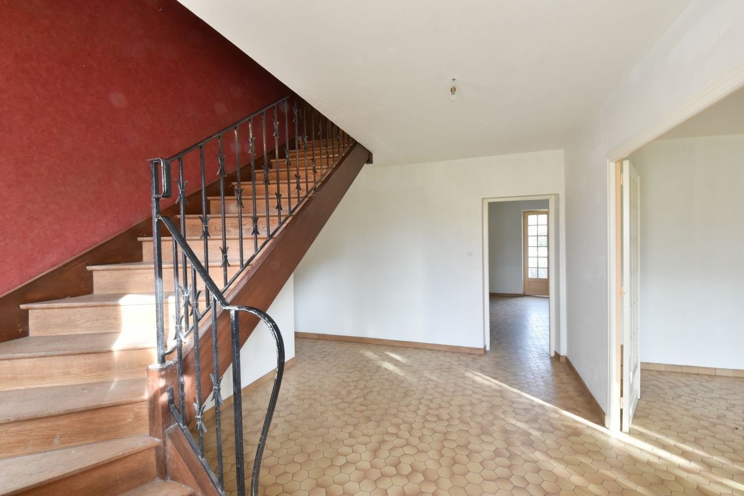 Maison à vendre, 242m², Ussac