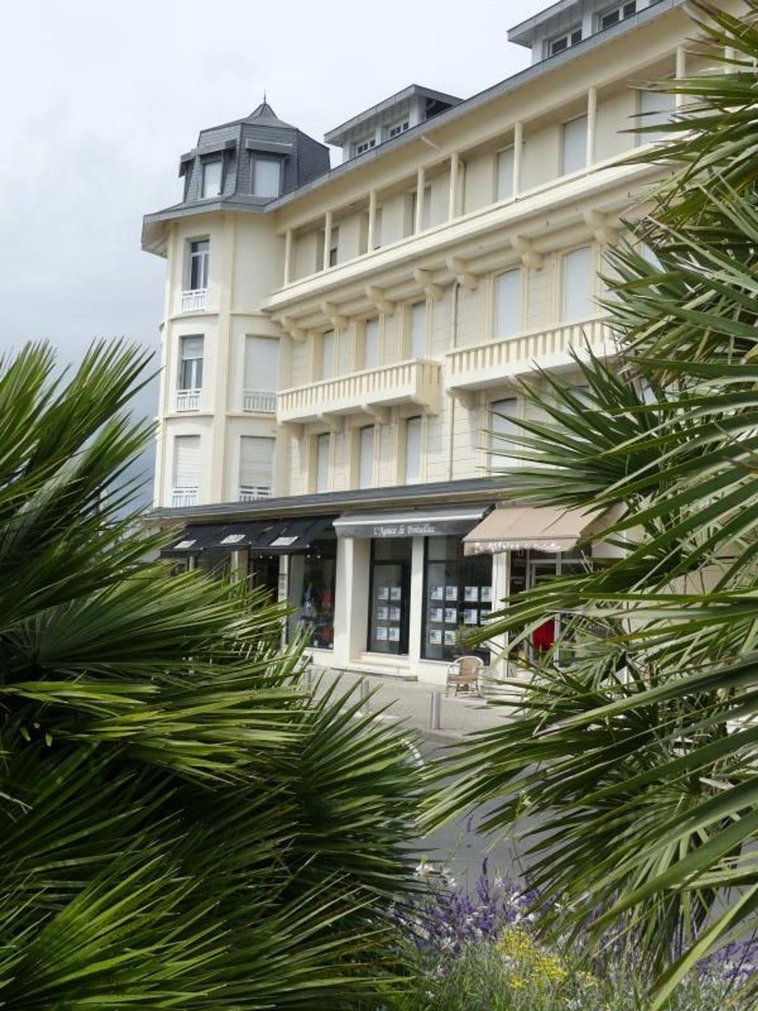 Appartement à vendre, 77m², Royan