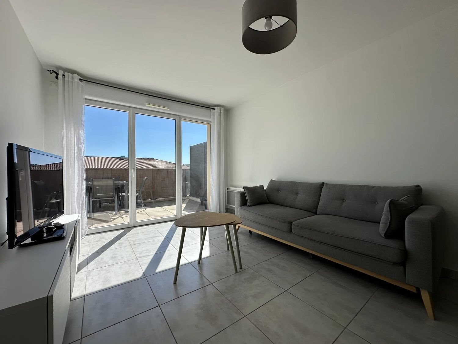 Appartement à louer, 13m², Meyreuil