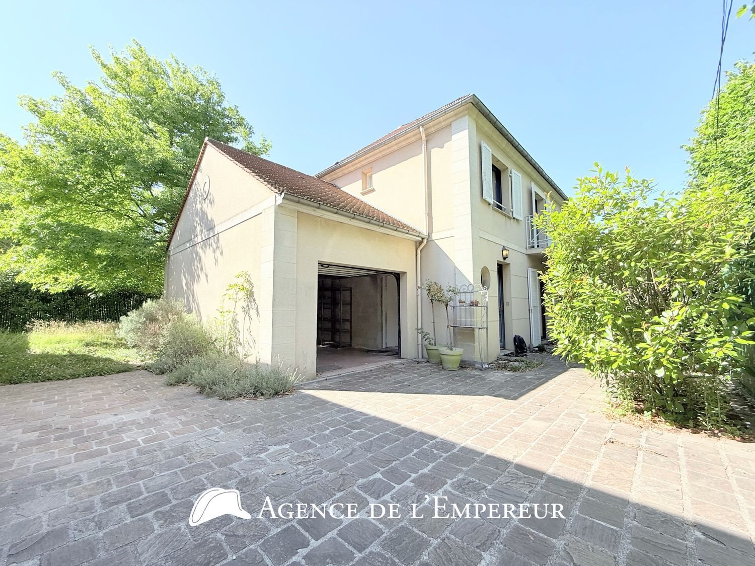 Maison à louer, 100m², Nanterre