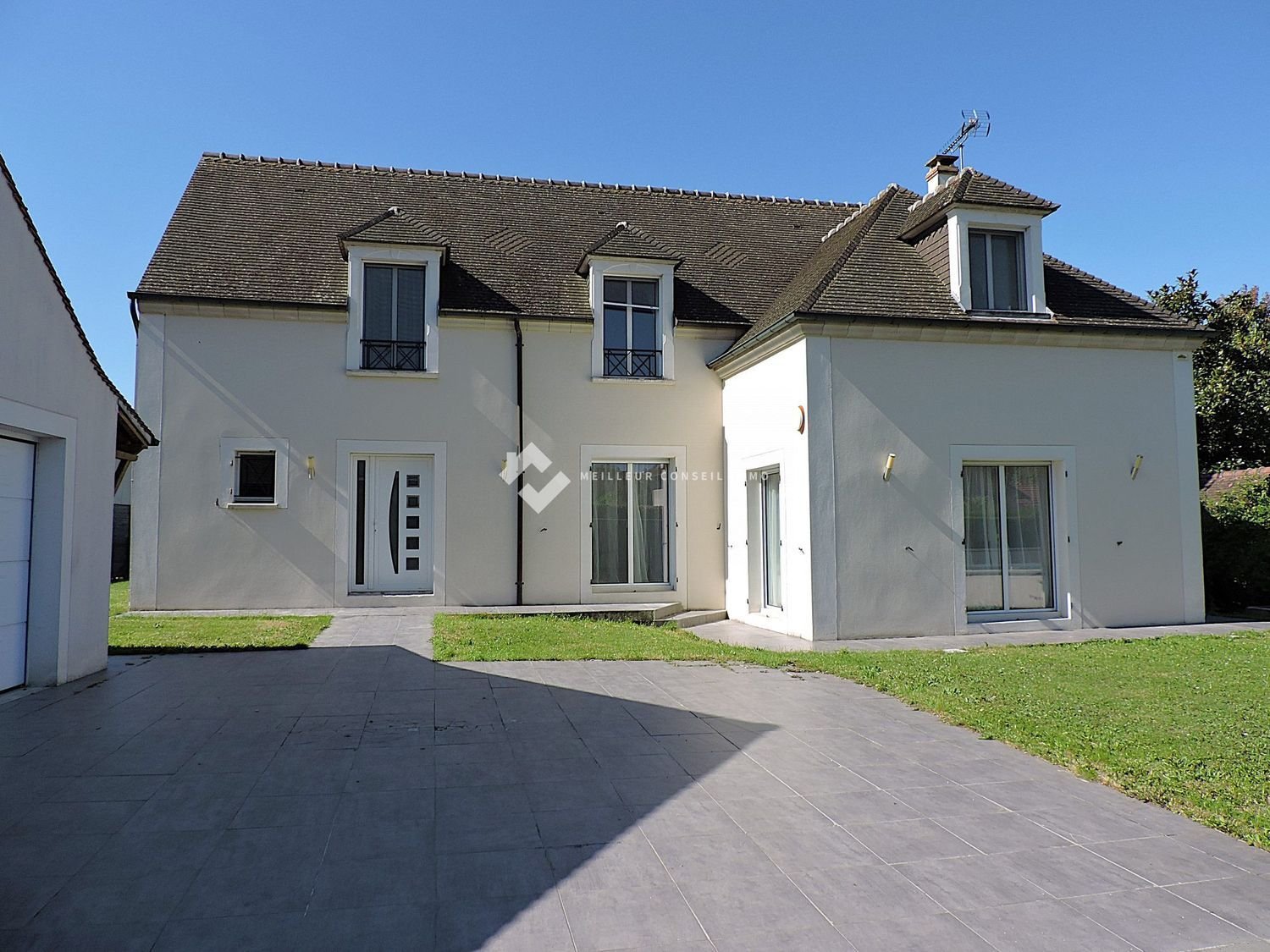 Maison à vendre, 224m², Gouvernes