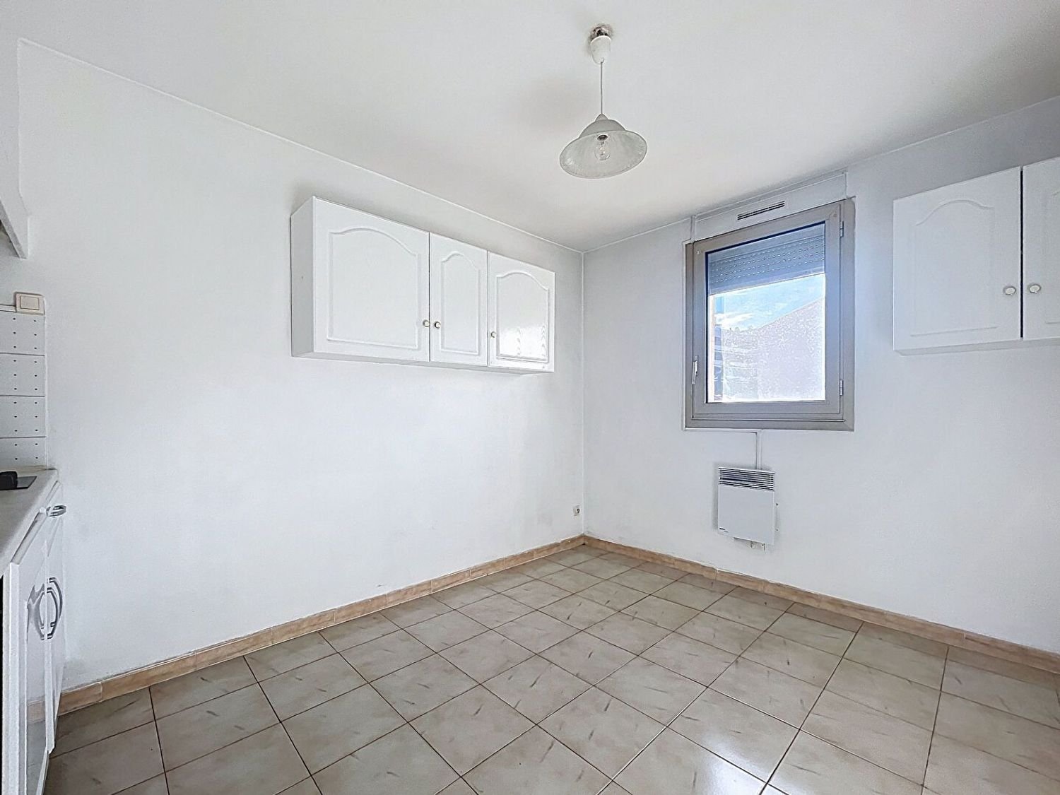Appartement à louer, 24m², Marseille 9ème