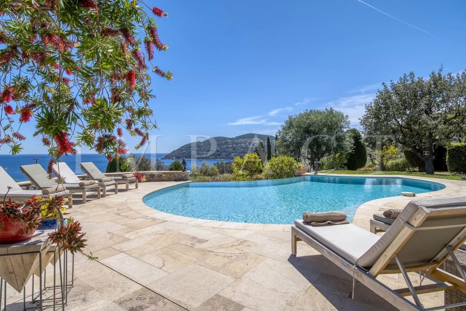 Maison à louer, 180m², Mandelieu-la-Napoule