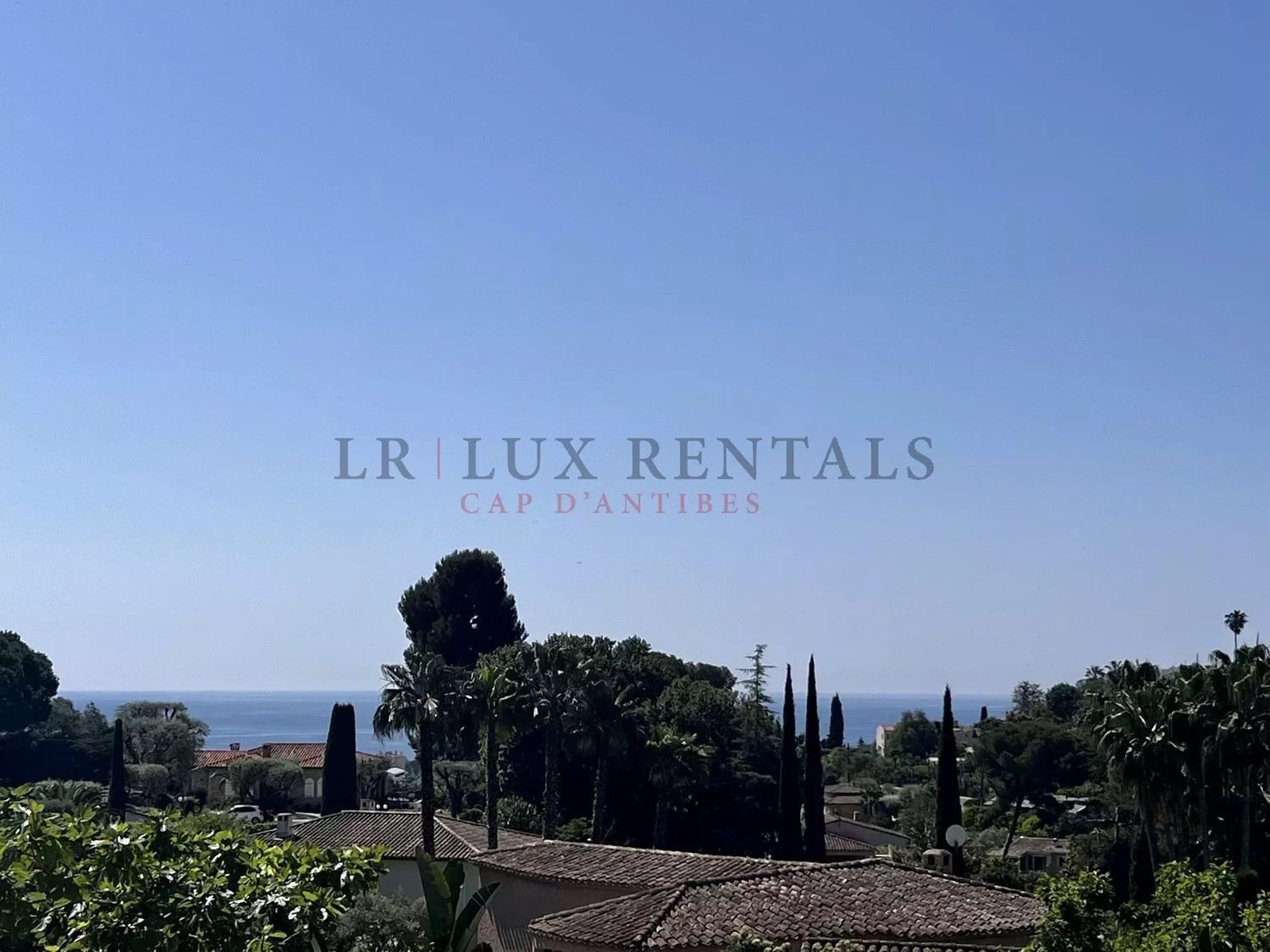 Maison à louer, 200m², Antibes
