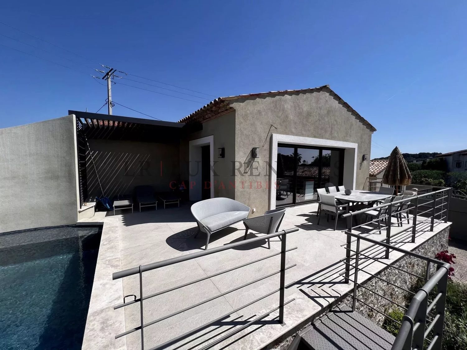 Maison à louer, 200m², Antibes