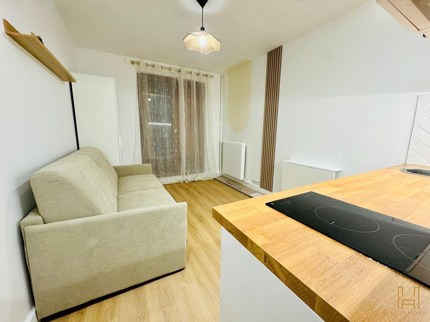 Appartement à louer, 17m², Versailles
