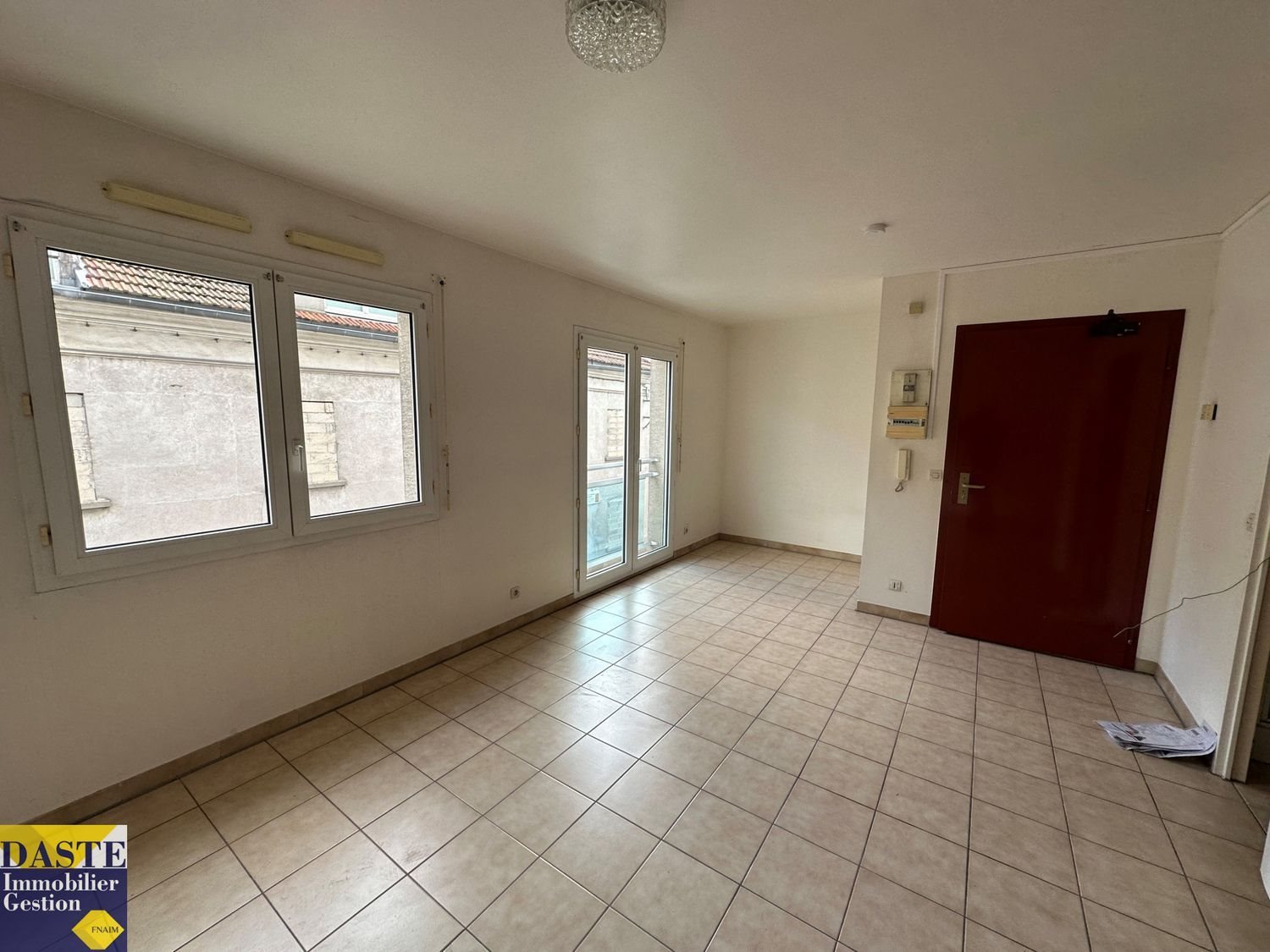 Appartement à louer, 28m², Gagny
