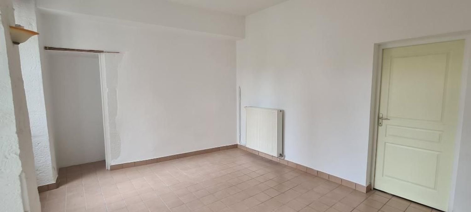 Appartement à louer, 47m², Clamecy