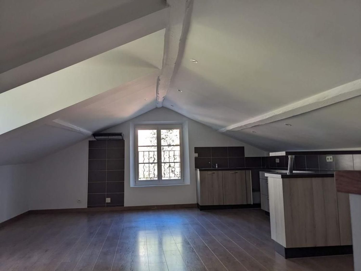 Appartement à vendre, 81m², Bargemon