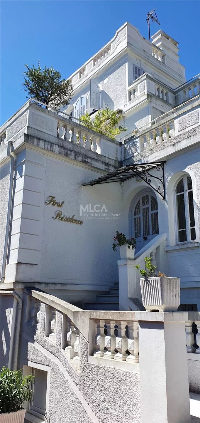 Appartement à louer, 65m², Antibes