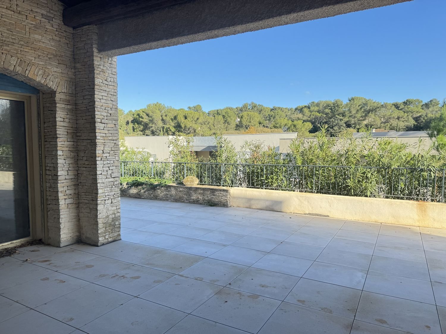 Maison à vendre, 389m², Nîmes