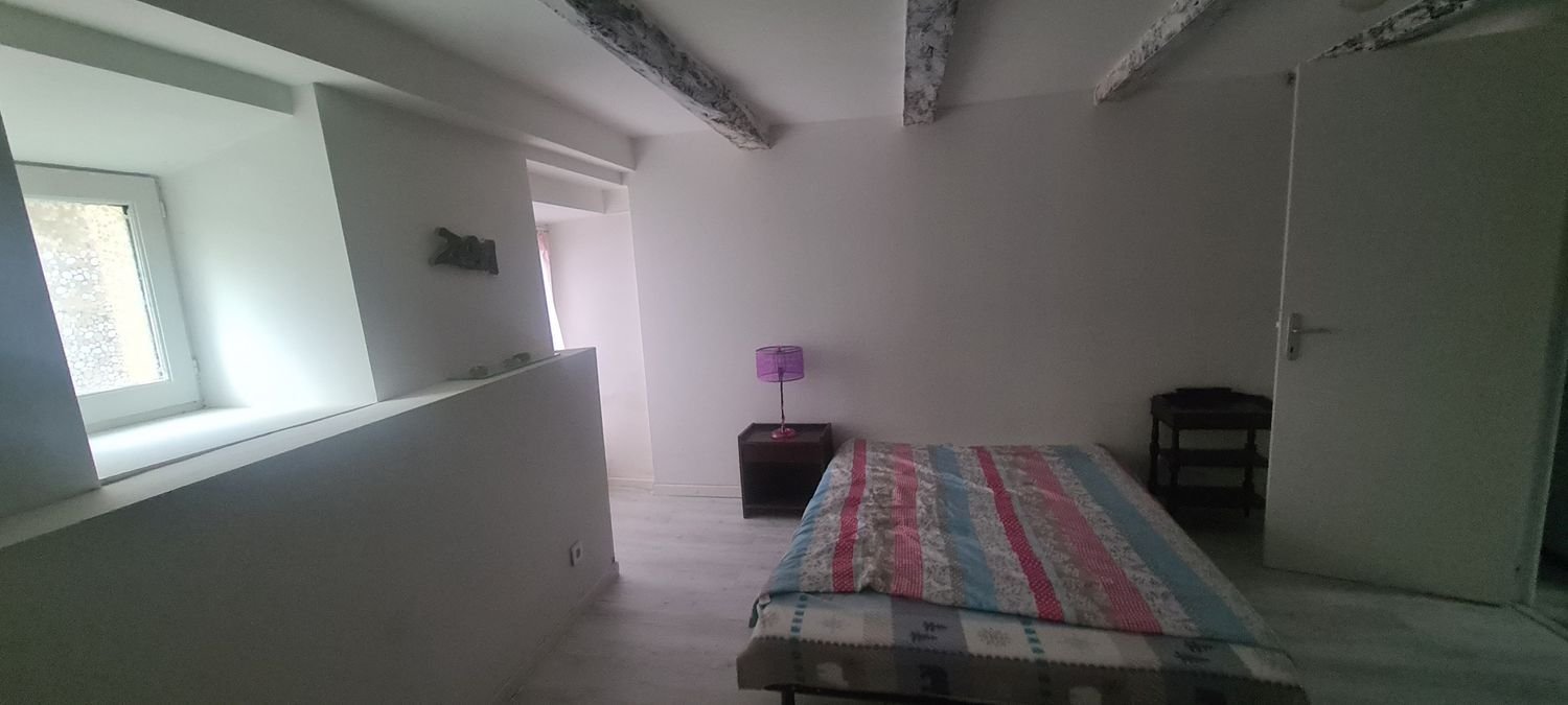 Maison à vendre, 125m², Monceaux-sur-Dordogne
