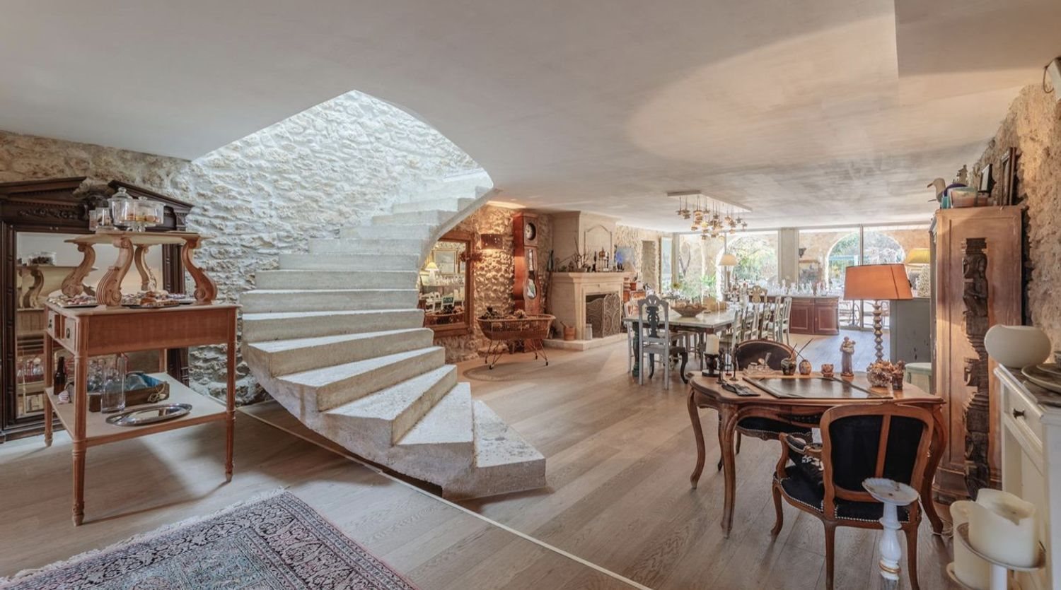 Maison à vendre, 1022m², Langon