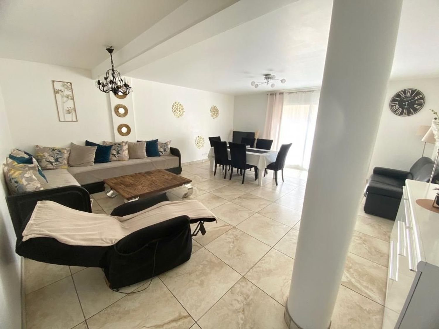 Maison à vendre, 216m², La Falaise