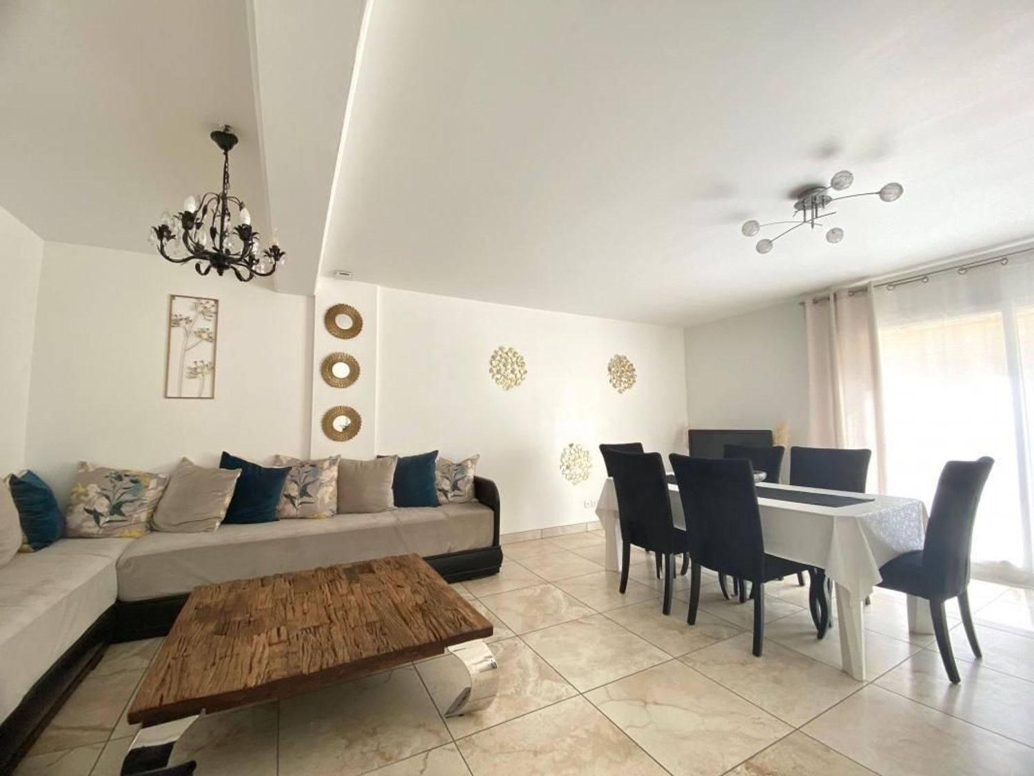 Maison à vendre, 216m², La Falaise