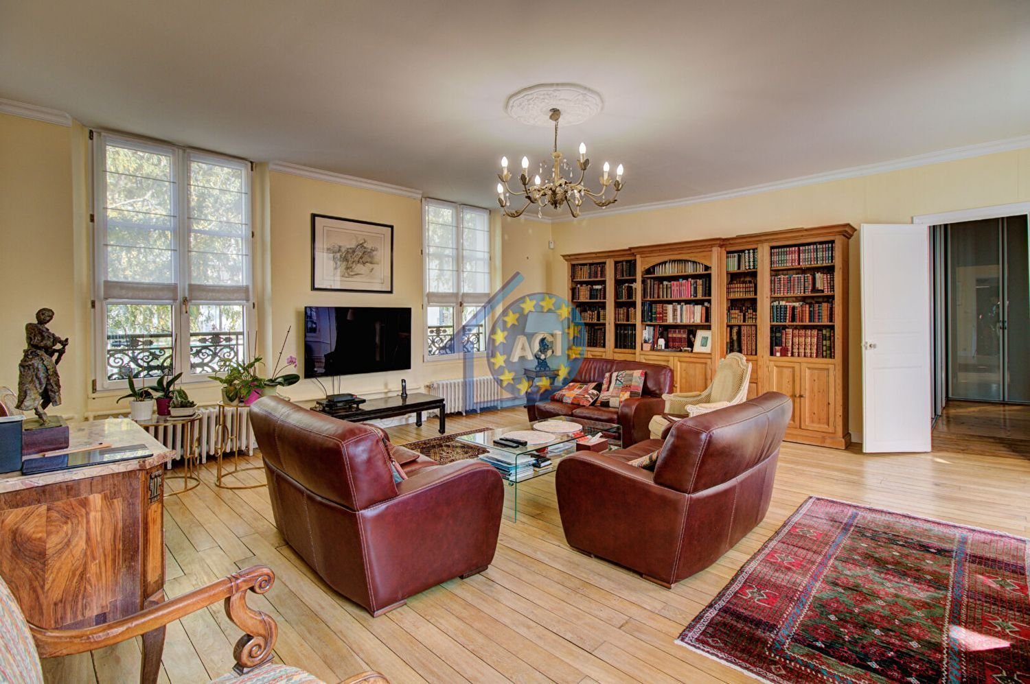 Maison à vendre, 342m², Mantes-la-Jolie