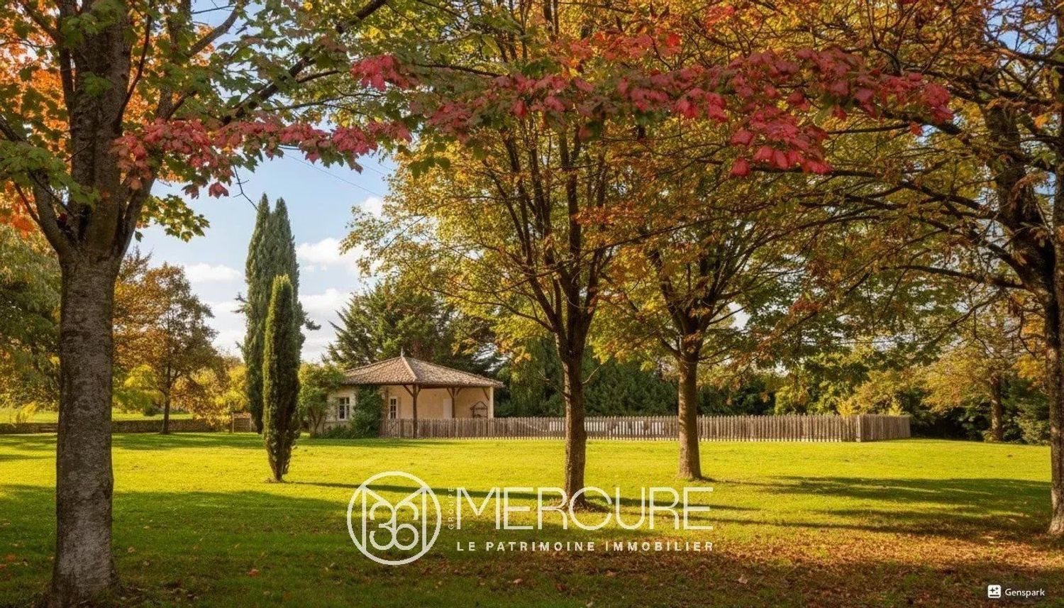 Maison à vendre, 325m², Romanèche-Thorins