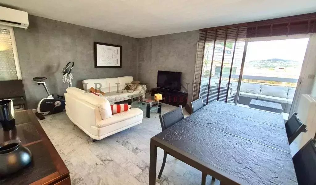Appartement à vendre, 72m², Antibes