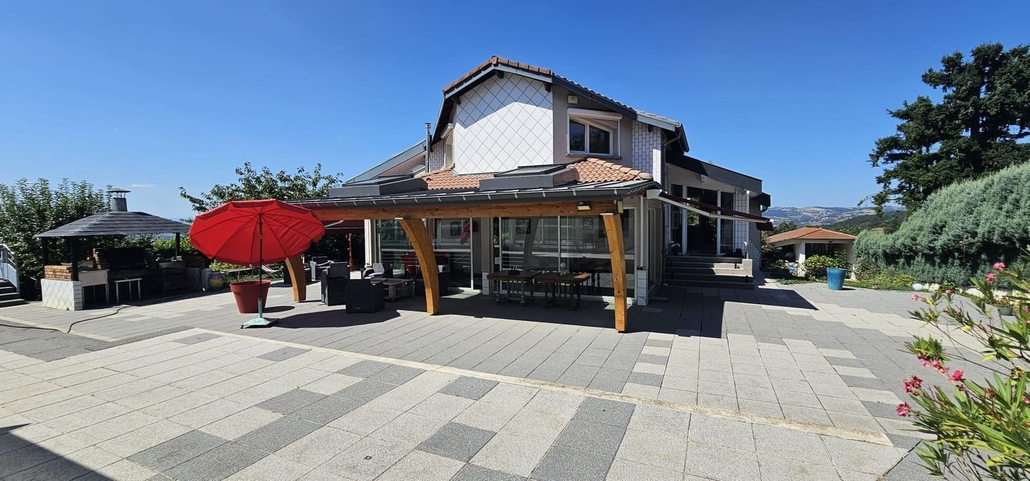 Maison à vendre, 211m², Saint-Jean-Bonnefonds