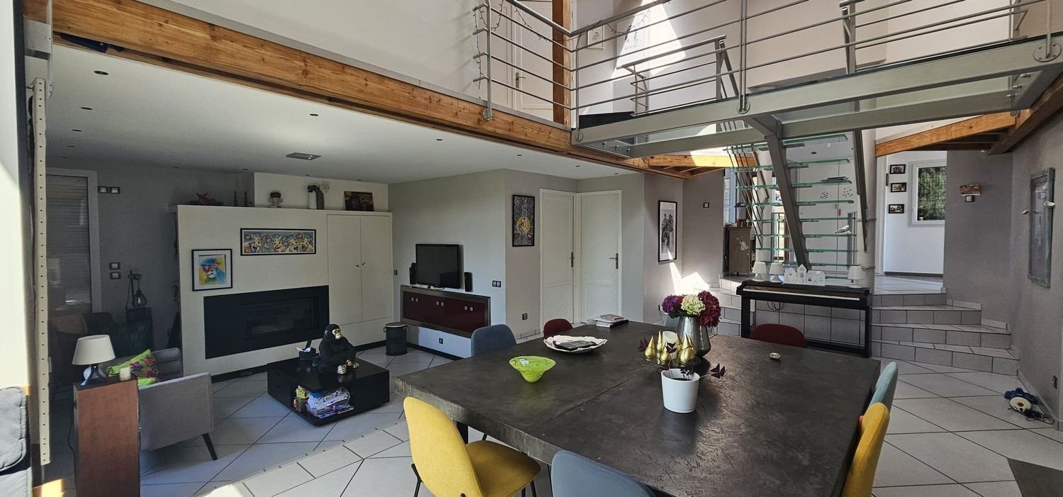 Maison à vendre, 211m², Saint-Jean-Bonnefonds