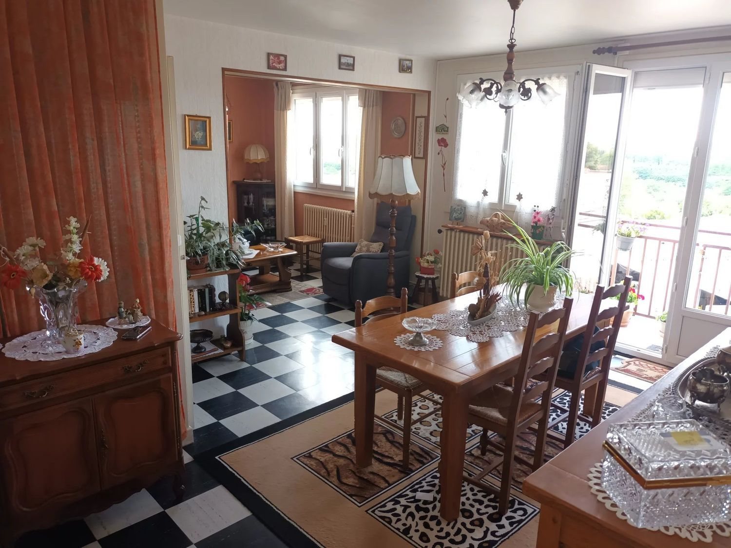 Appartement à vendre, 81m², Montceau-les-Mines