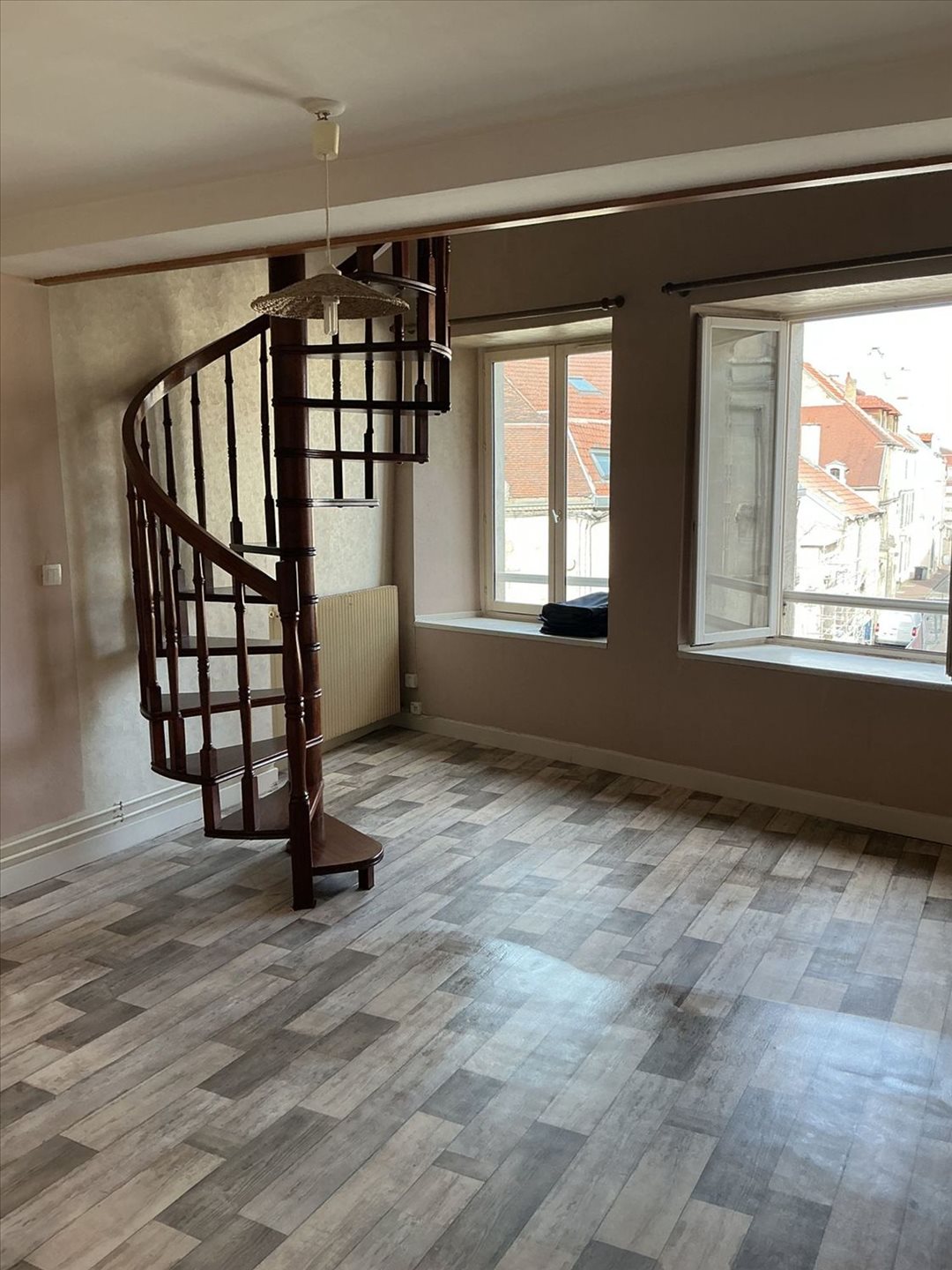 Appartement à louer, 65m², Chaumont