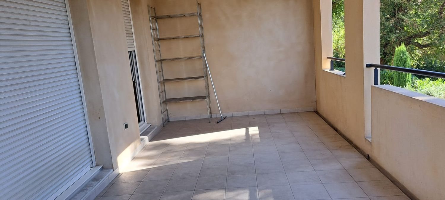 Appartement à louer, 70m², Bouc-Bel-Air