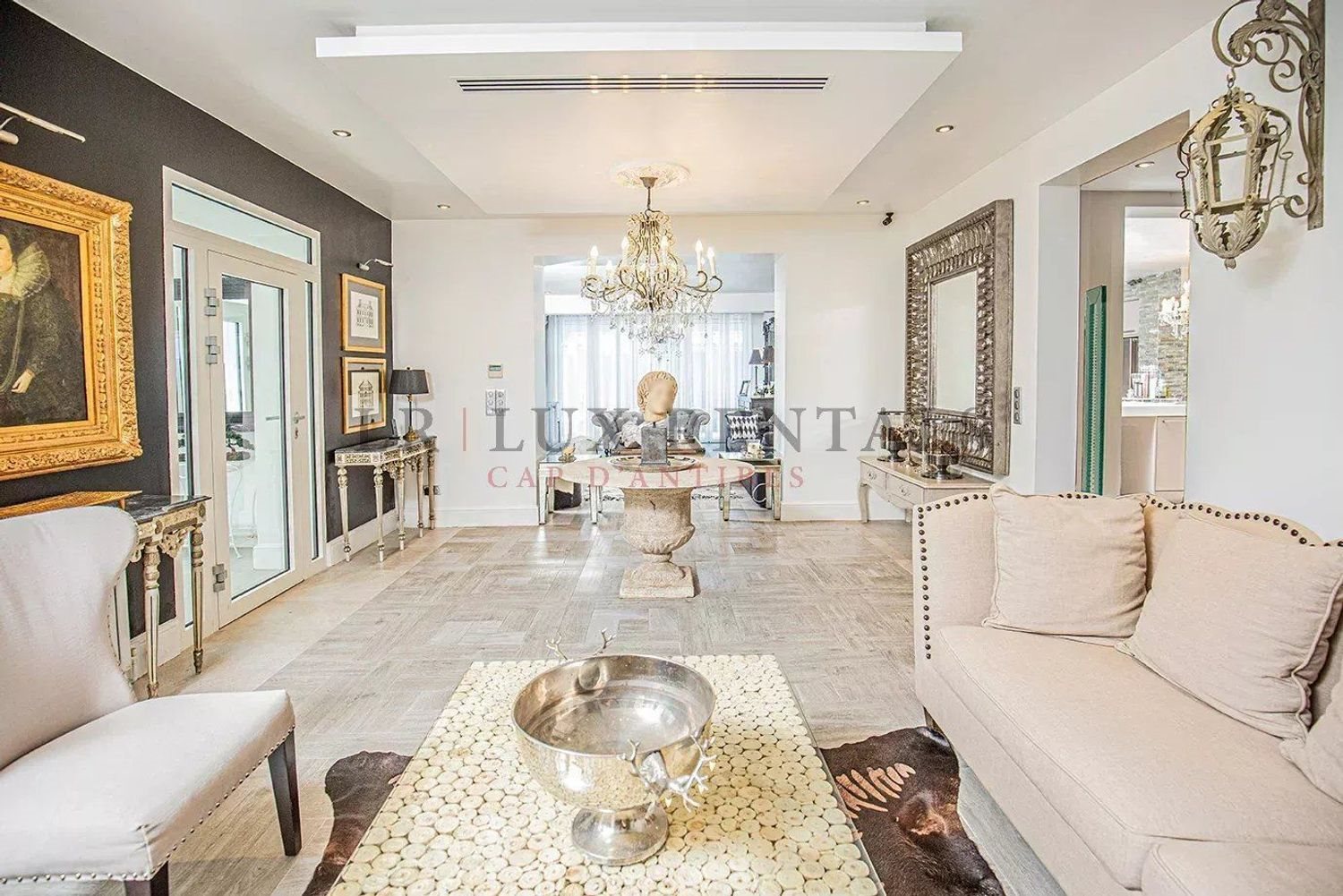 Maison à louer, 250m², Antibes