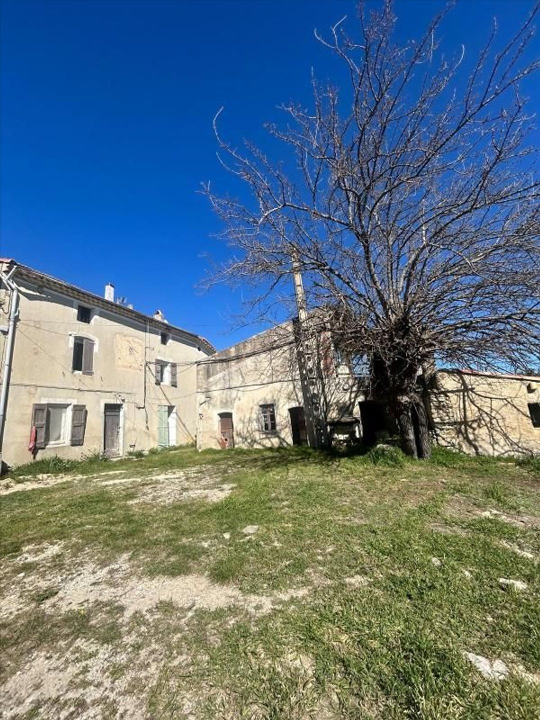 Maison à vendre, 1400m², Beaumont-de-Pertuis