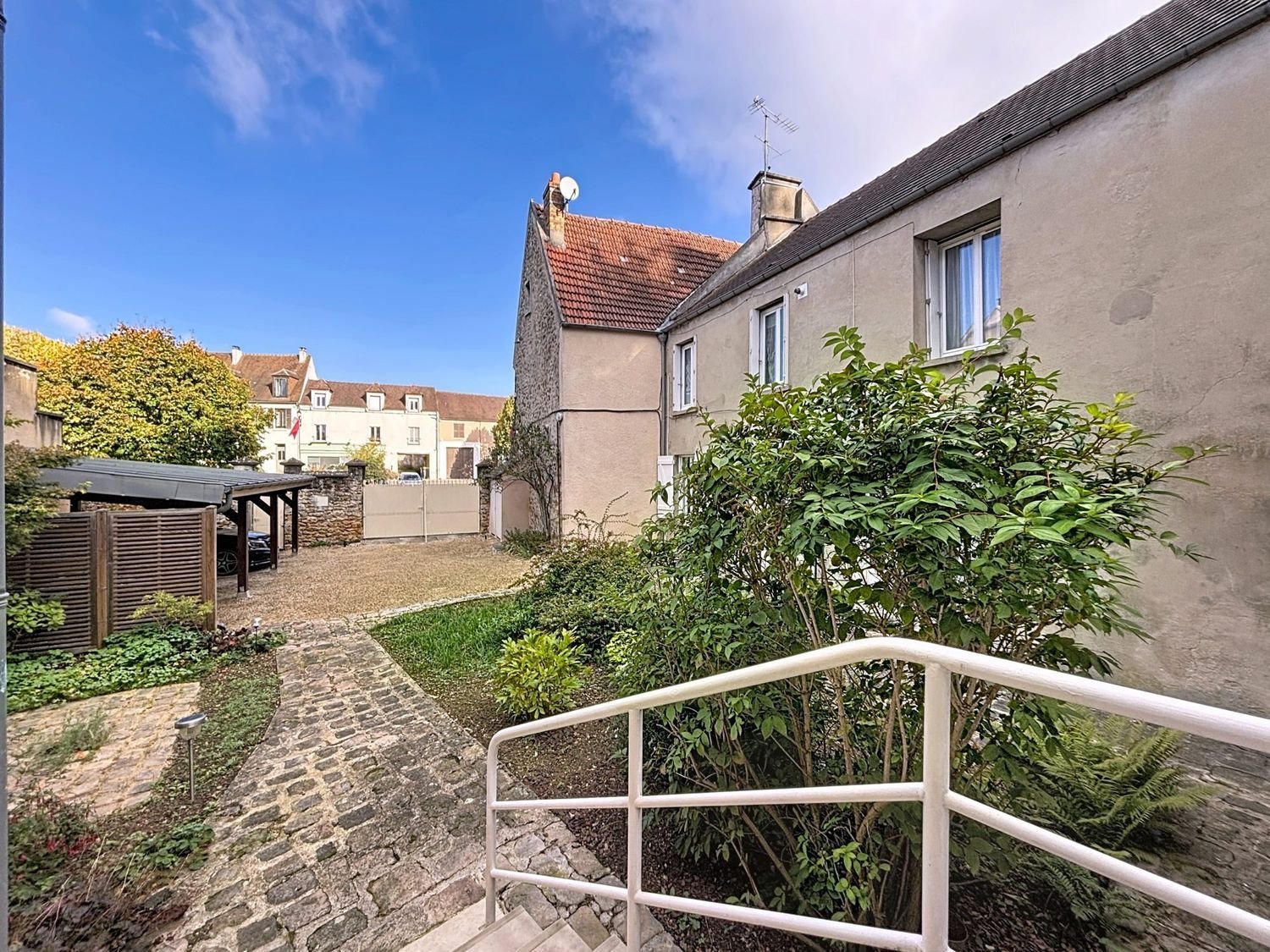 Maison à vendre, 142m², Châteaufort
