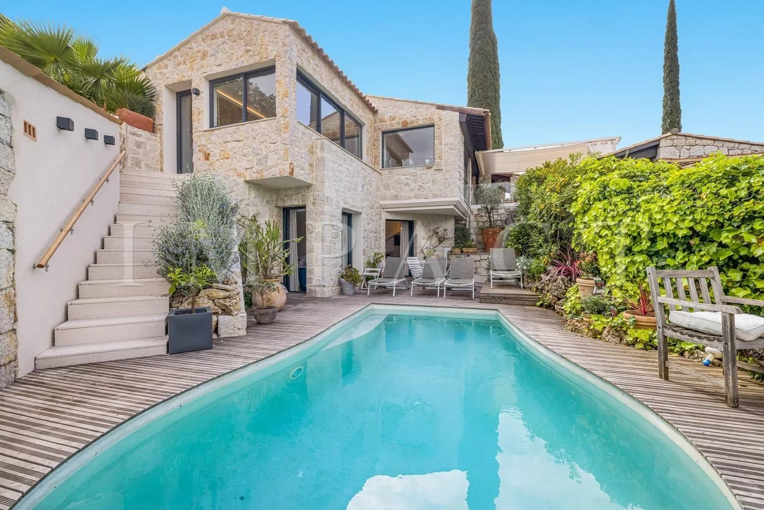 Maison à louer, 150m², Cannes