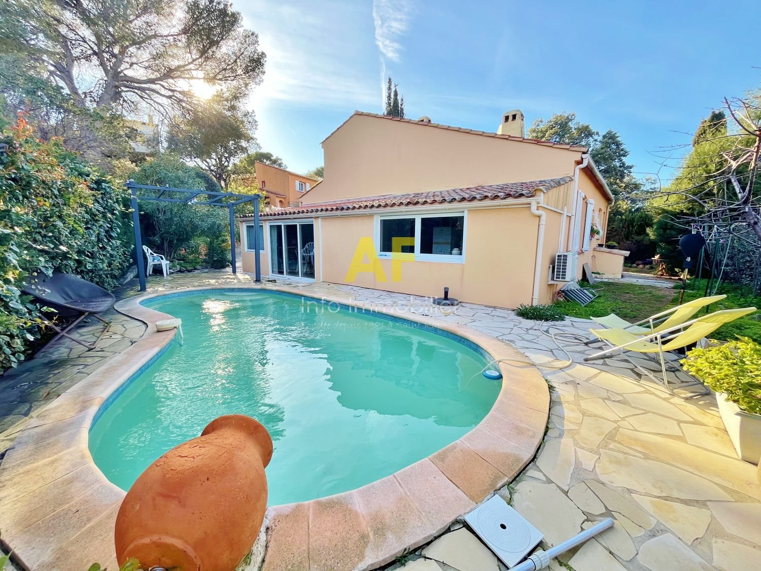 Maison à vendre, 130m², Saint-Raphaël