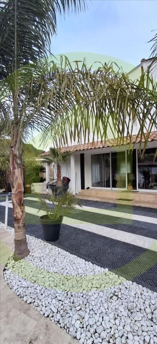 Maison à vendre, 180m², Roquebrune-sur-Argens