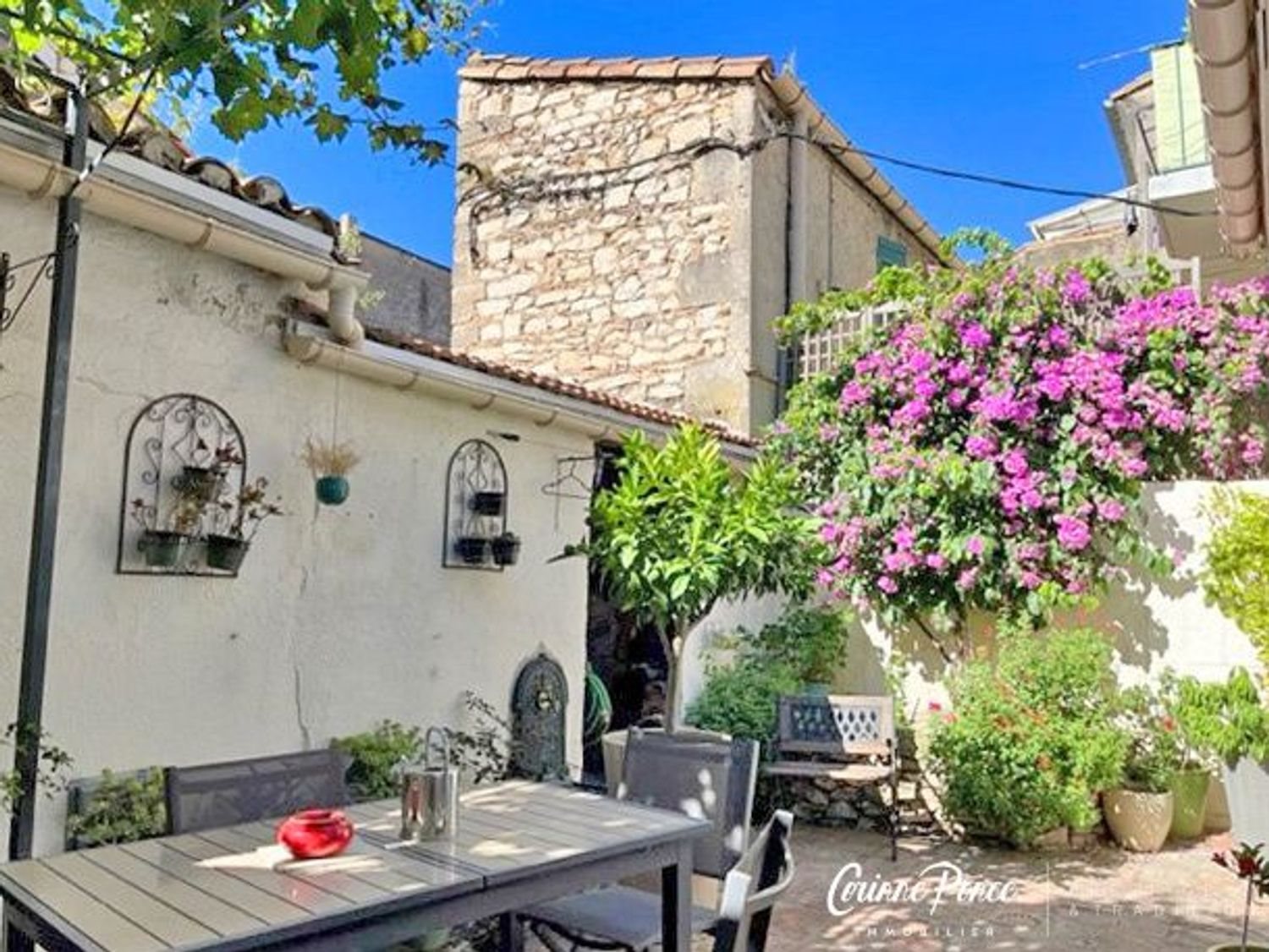 Maison à vendre, 93m², Nîmes