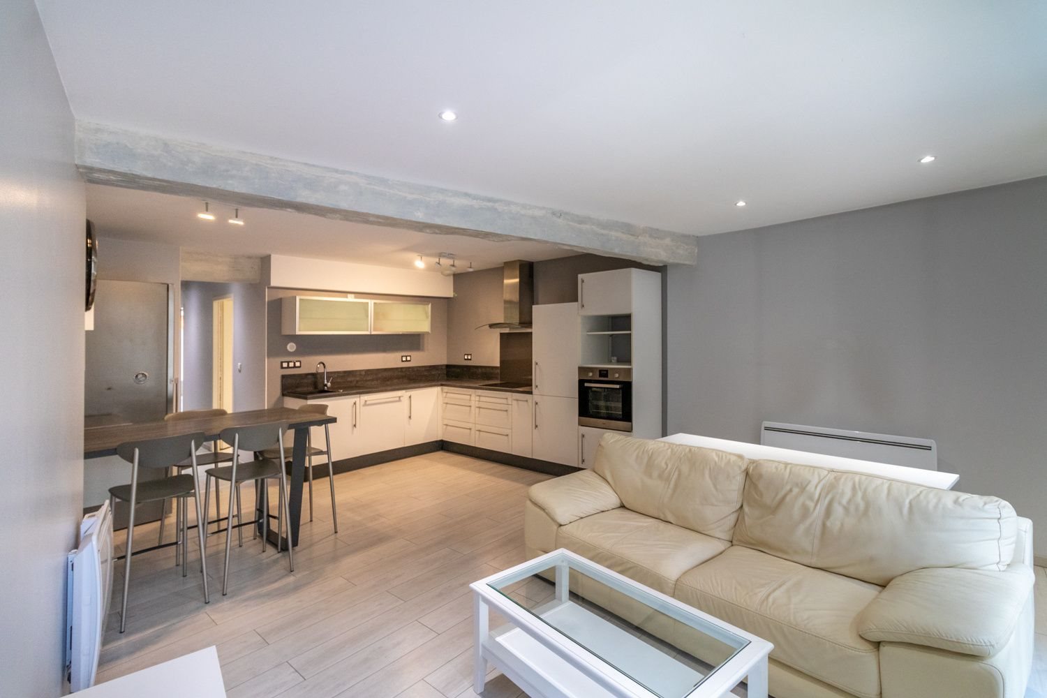 Appartement à vendre, 70m², Saintes