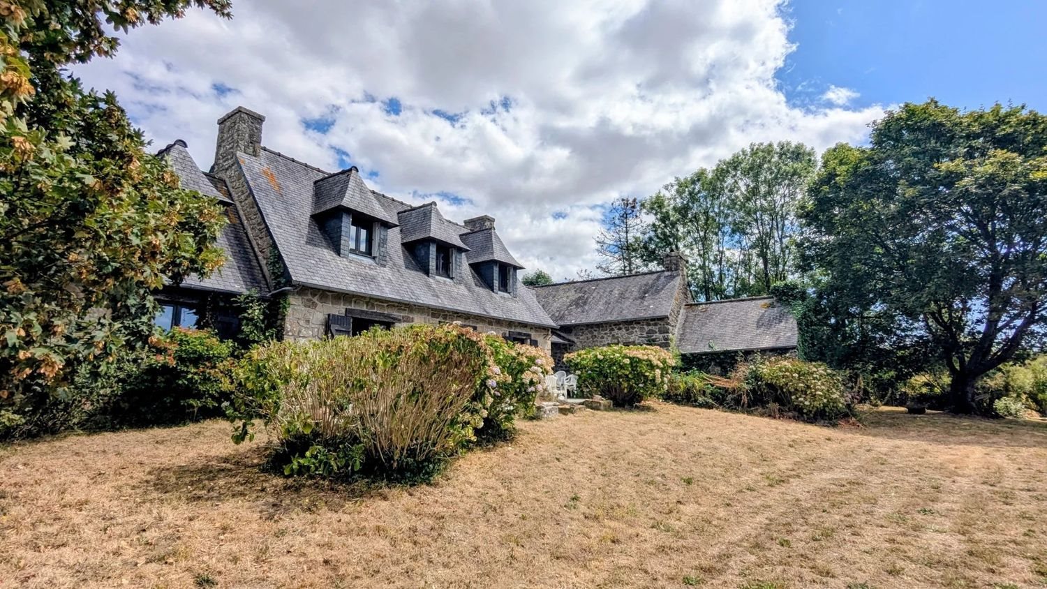 Maison à vendre, 169m², Saint-Nic
