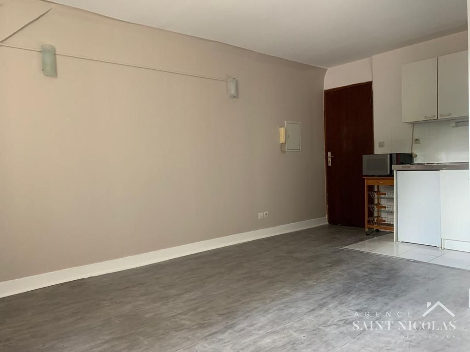 Appartement à vendre, 21m², Gaillon-sur-Montcient