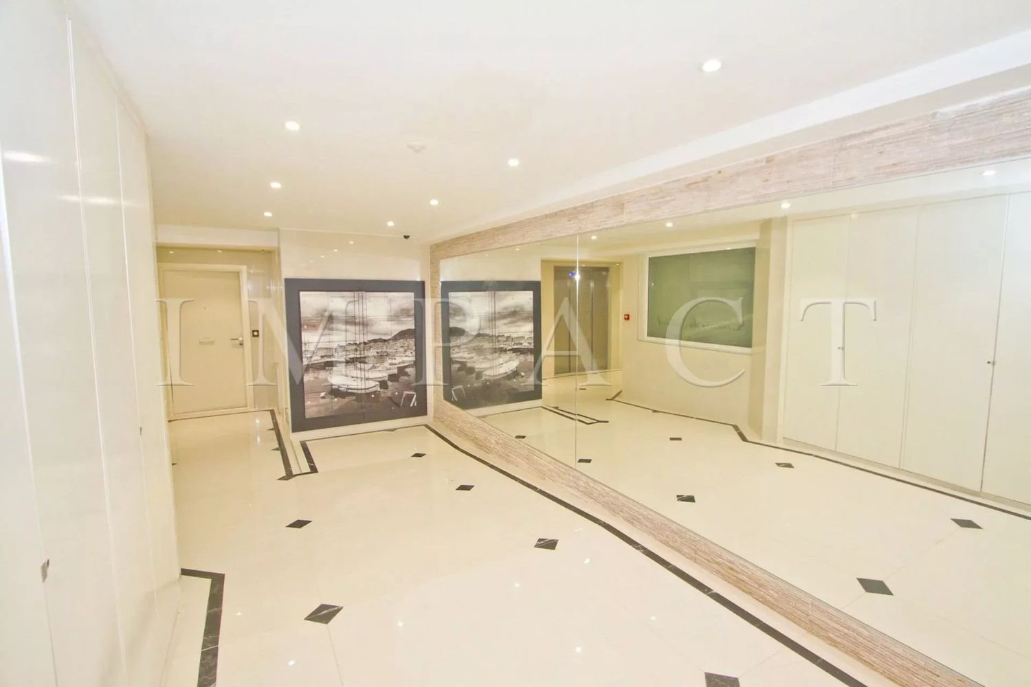 Appartement à louer, 135m², Cannes