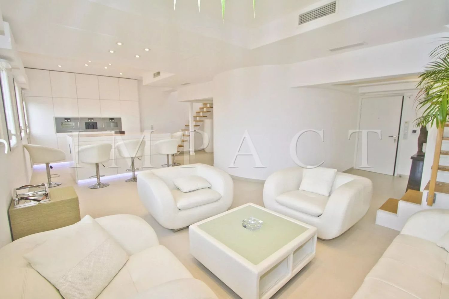 Appartement à louer, 135m², Cannes