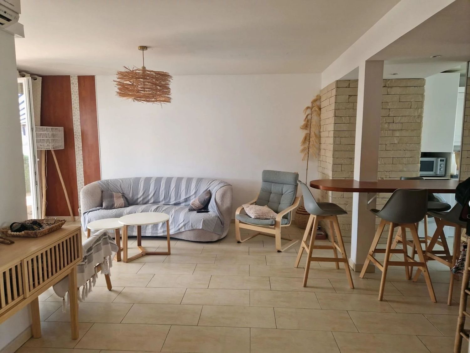 Appartement à louer, 70m², Antibes