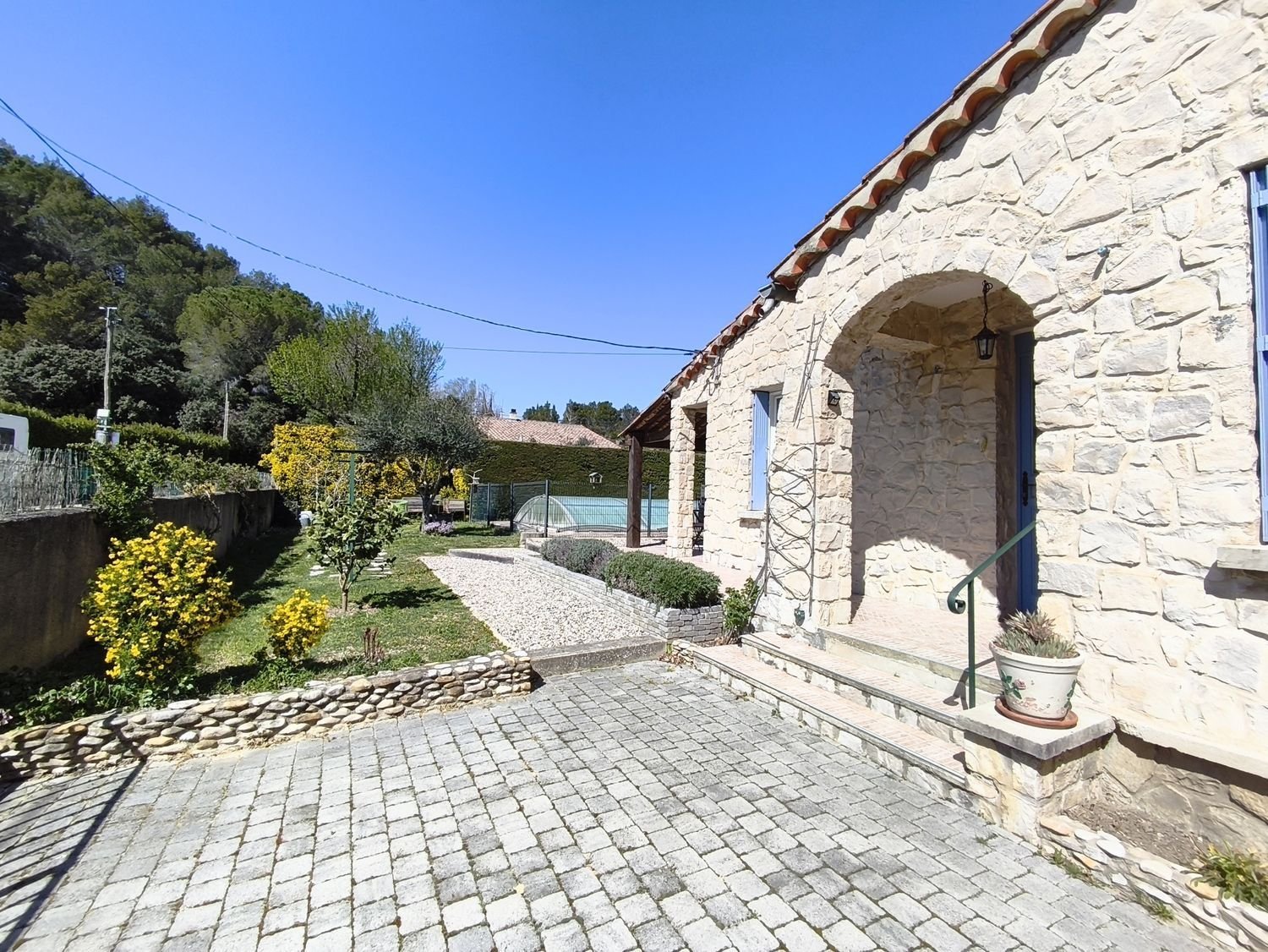 Maison à vendre, 96m², Roaix