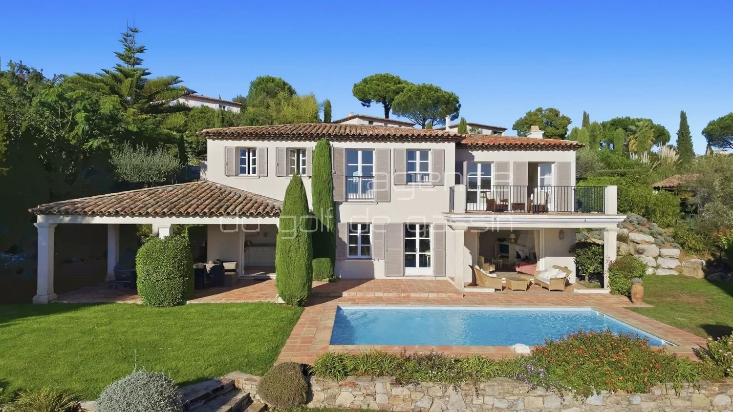 Maison à vendre, 153m², Gassin