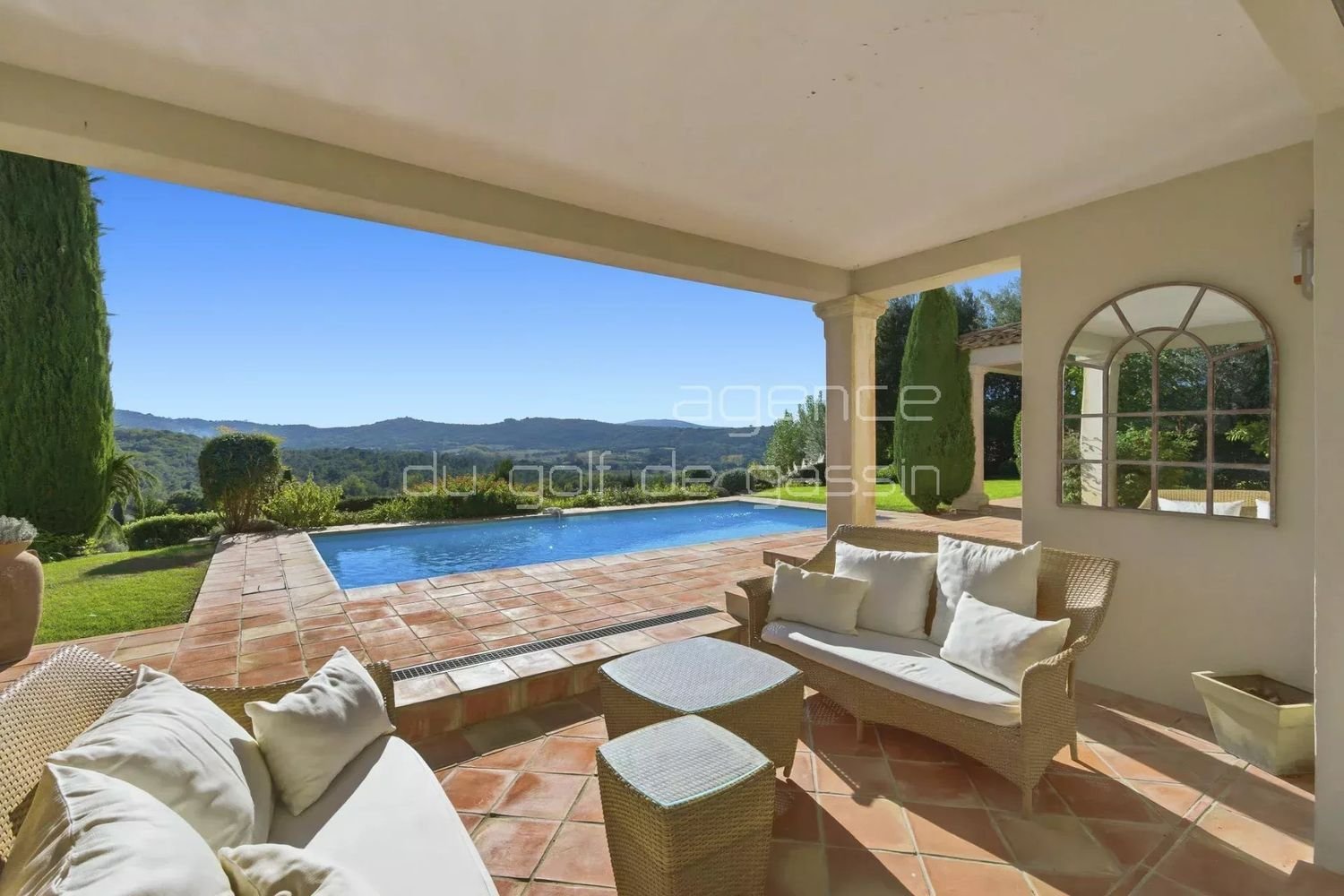 Maison à vendre, 153m², Gassin