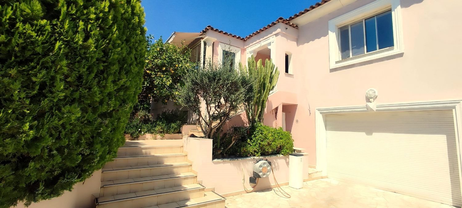 Maison à vendre, 189m², Cagnes-sur-Mer
