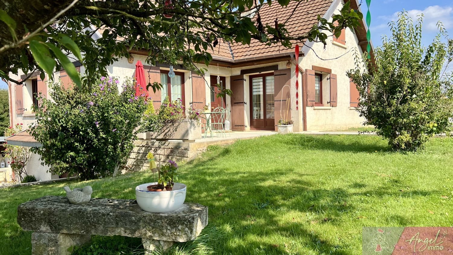 Maison à vendre, 96m², Rochefort-sur-Nenon