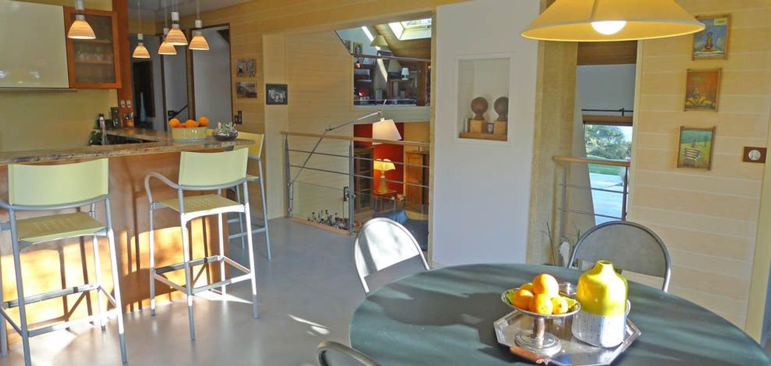 Maison à vendre, 250m², Locoal-Mendon