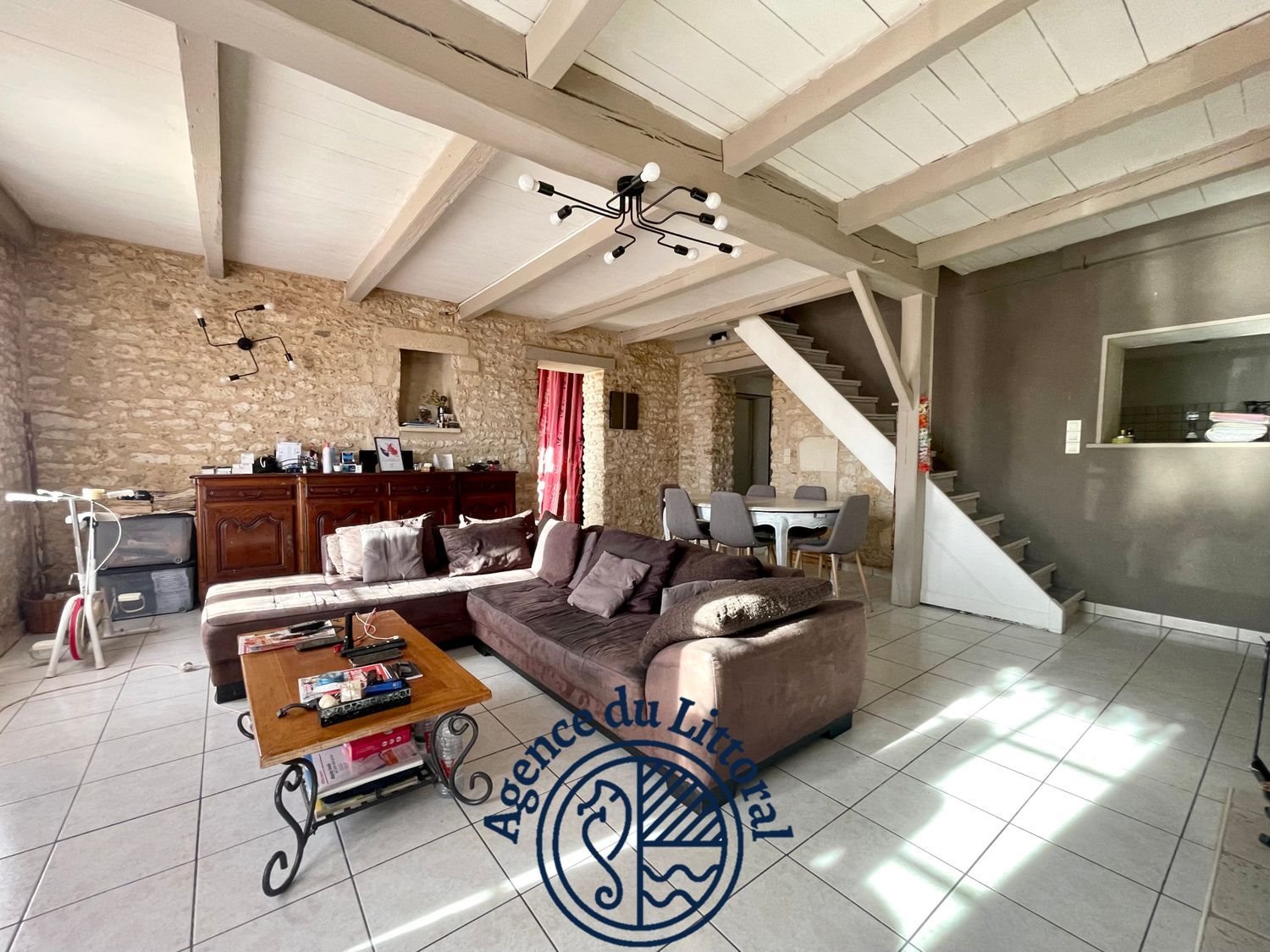 Maison à vendre, 131m², Saint-Romain-de-Benet