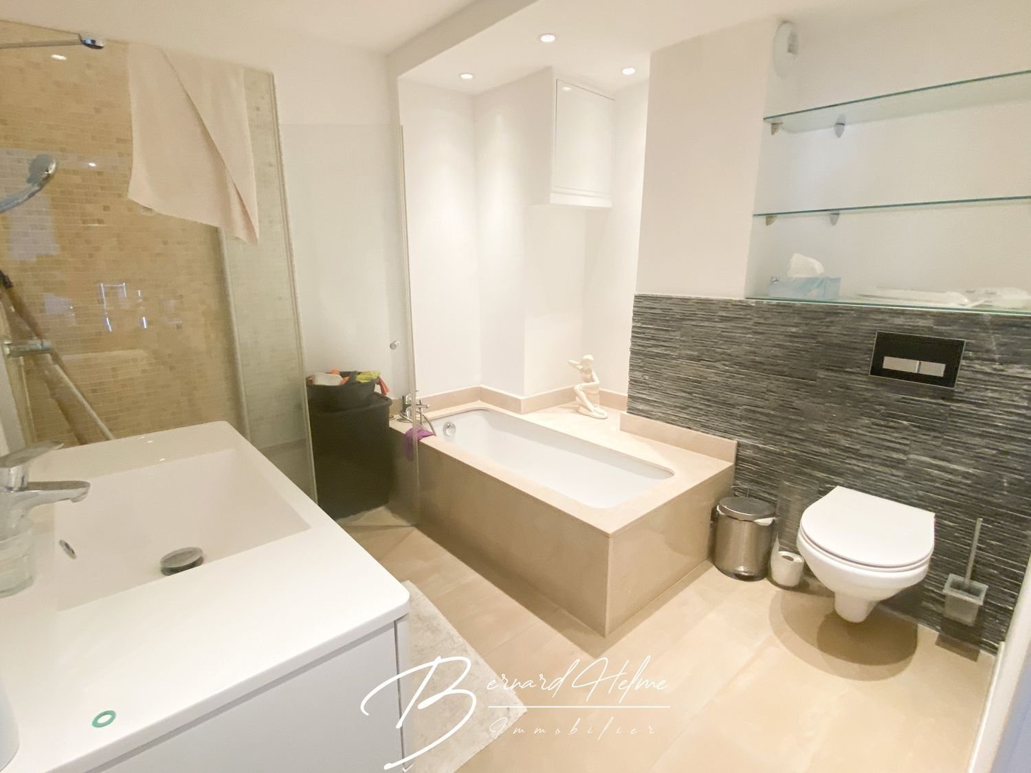 Appartement à louer, 44m², Marseille 8ème