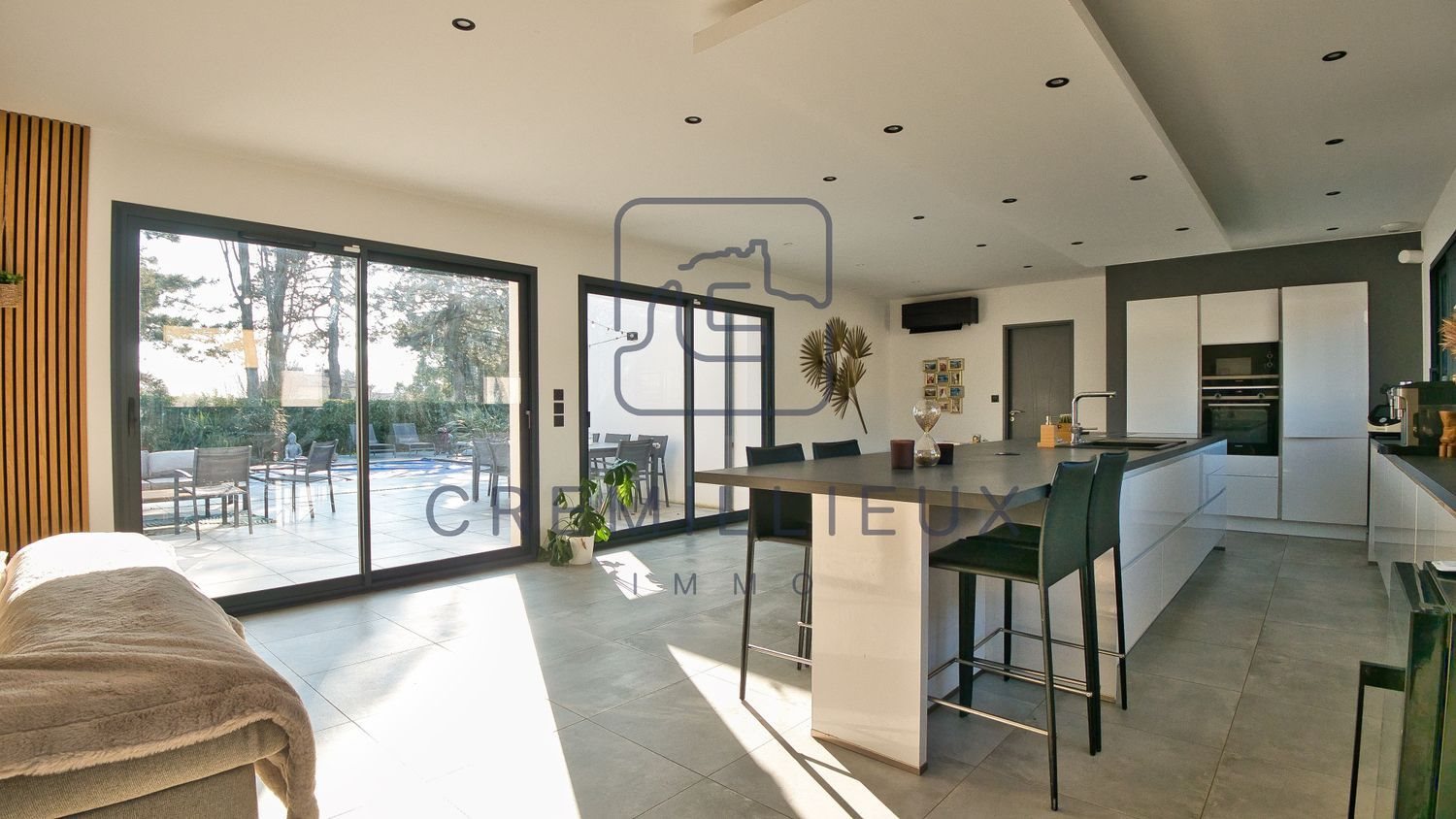 Maison à vendre, 120m², Charmes-sur-Rhône